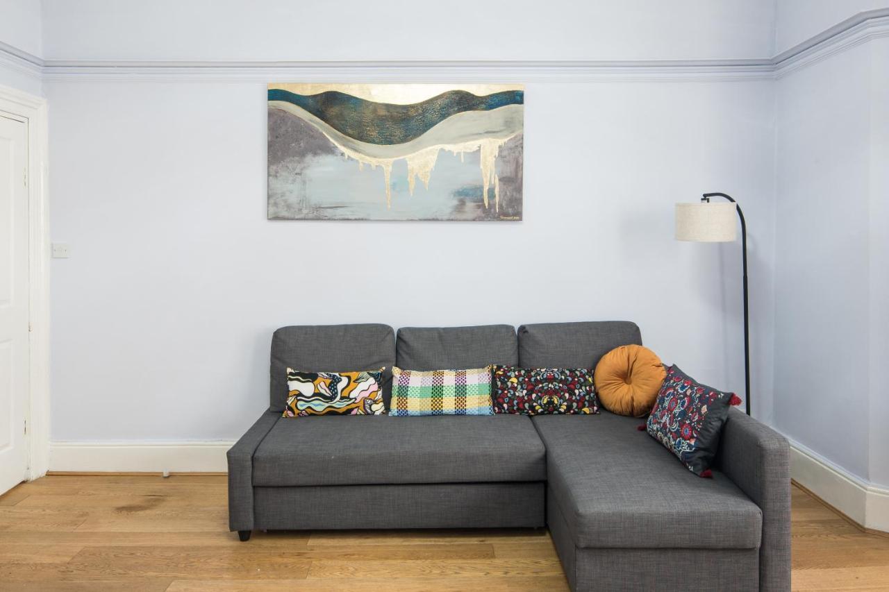 Gloucester Station Gem: 3 Bedroom Oasis ロンドン エクステリア 写真