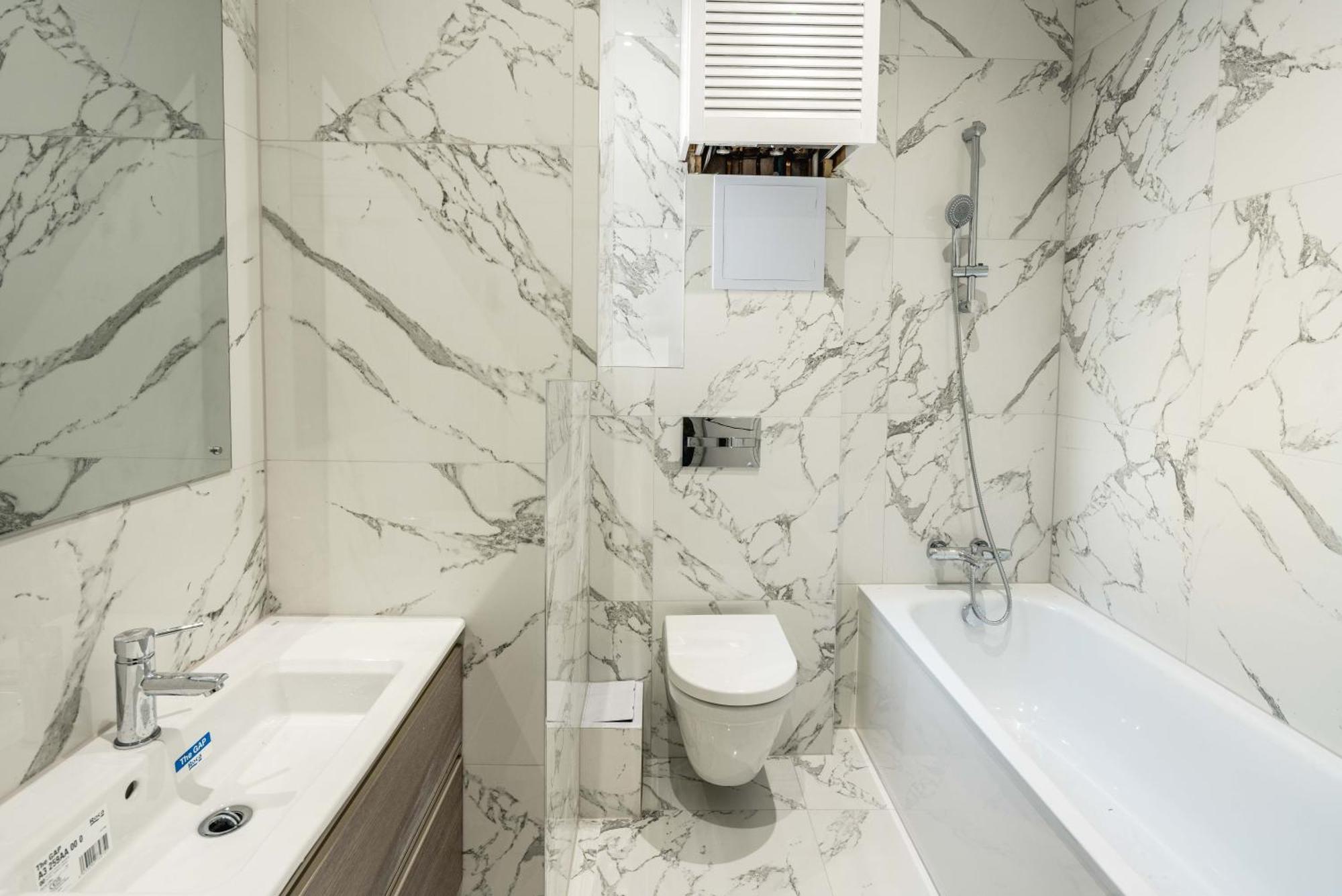Gloucester Station Gem: 3 Bedroom Oasis ロンドン エクステリア 写真